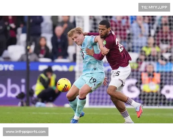 西汉姆3-2险胜伯恩利，保级大战现逆转剧情